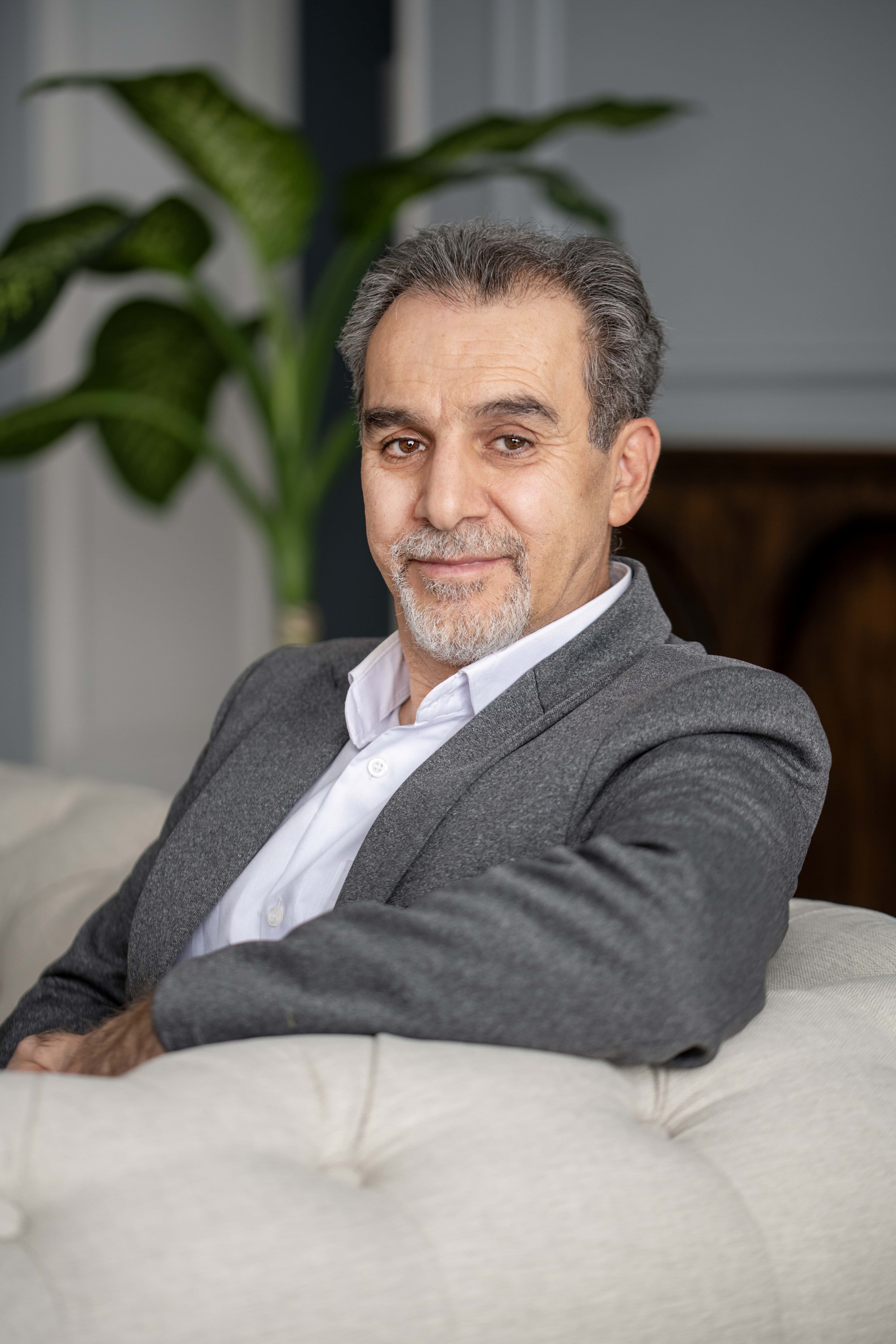 جواد صادق الحسینی